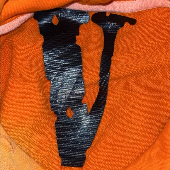 MENS V Lone Orange Hoodie - Picture 7 of 8
